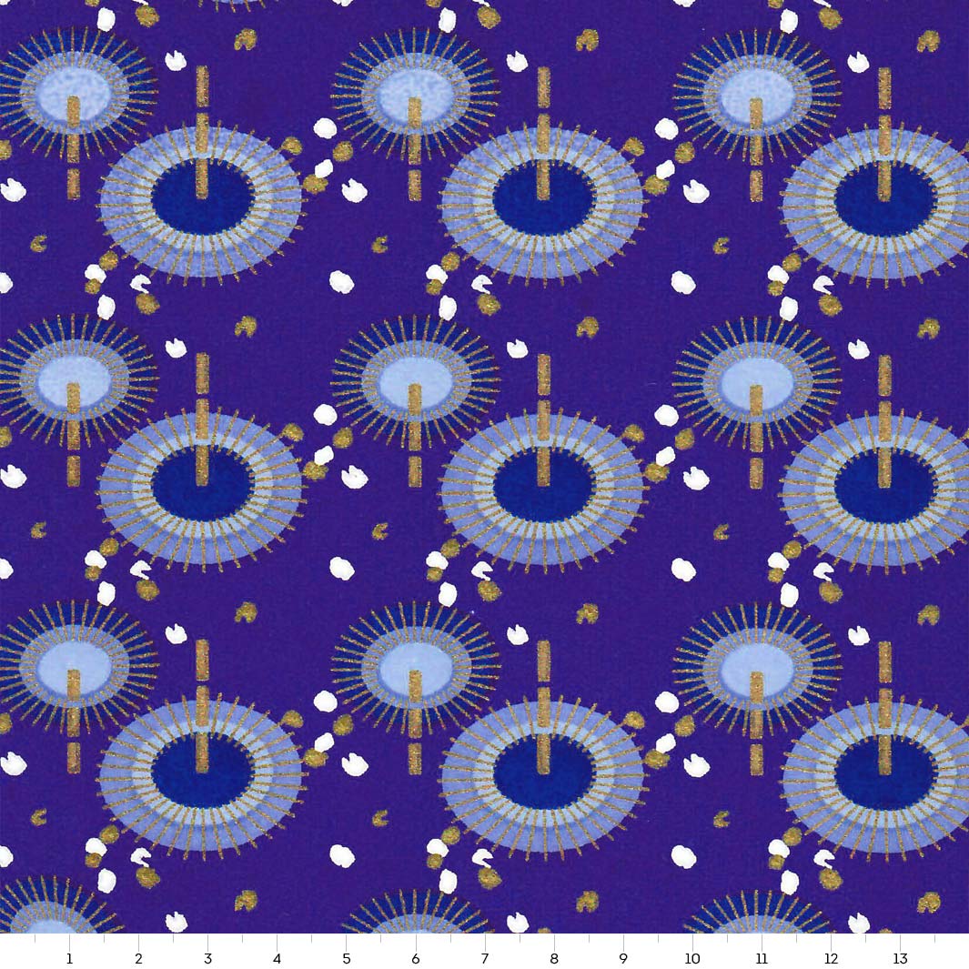carré de 14cm par 14cm de papier japonais yuzen chiyogami aux motifs d'ombrelles sur fond violet foncé adeline klam (M818)