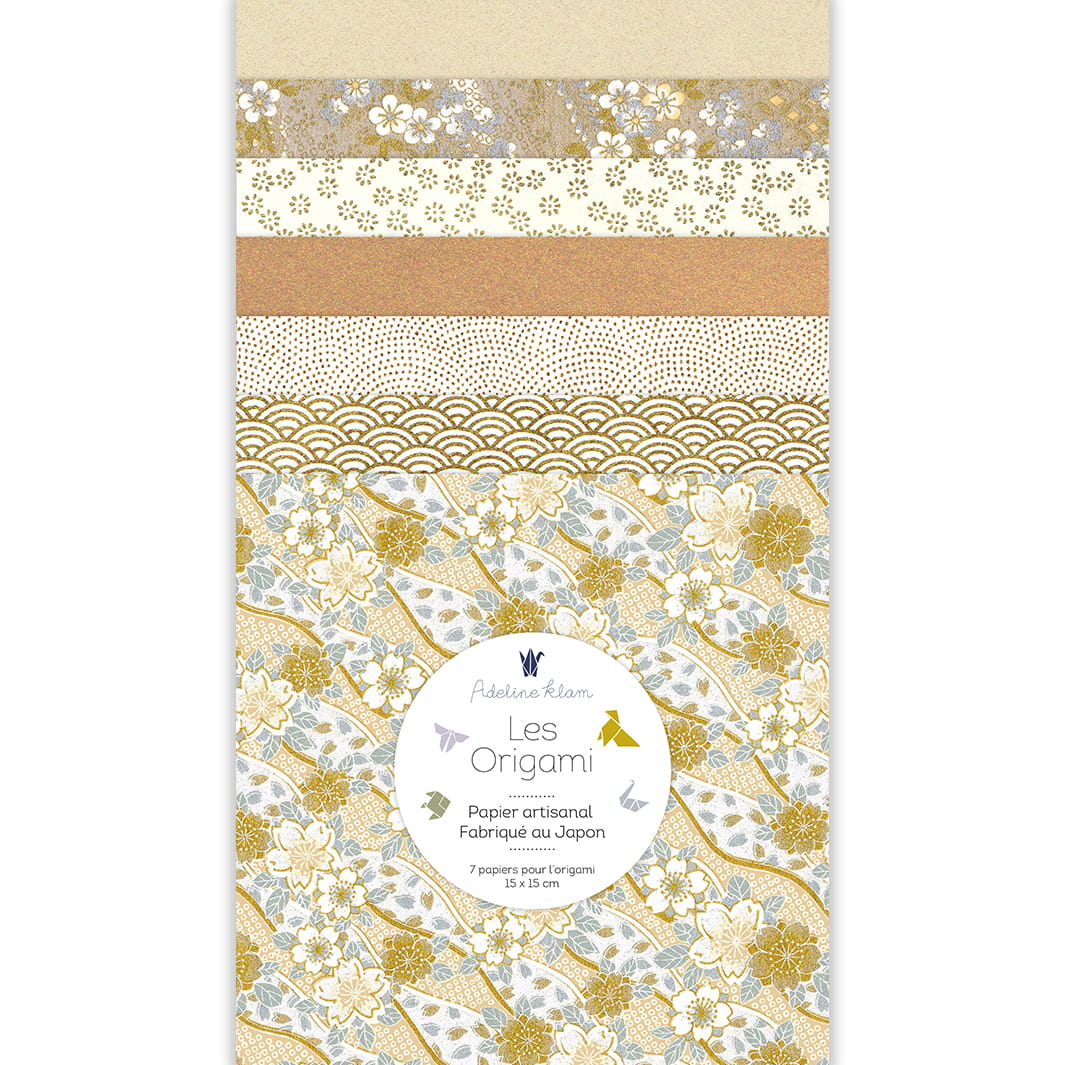 image packshot du set de 7 carrés de papiers japonais adeline klam de 15cm par 15cm dans les tons dorés, blanc crème et argentés « clarté » (H2) adeline klam