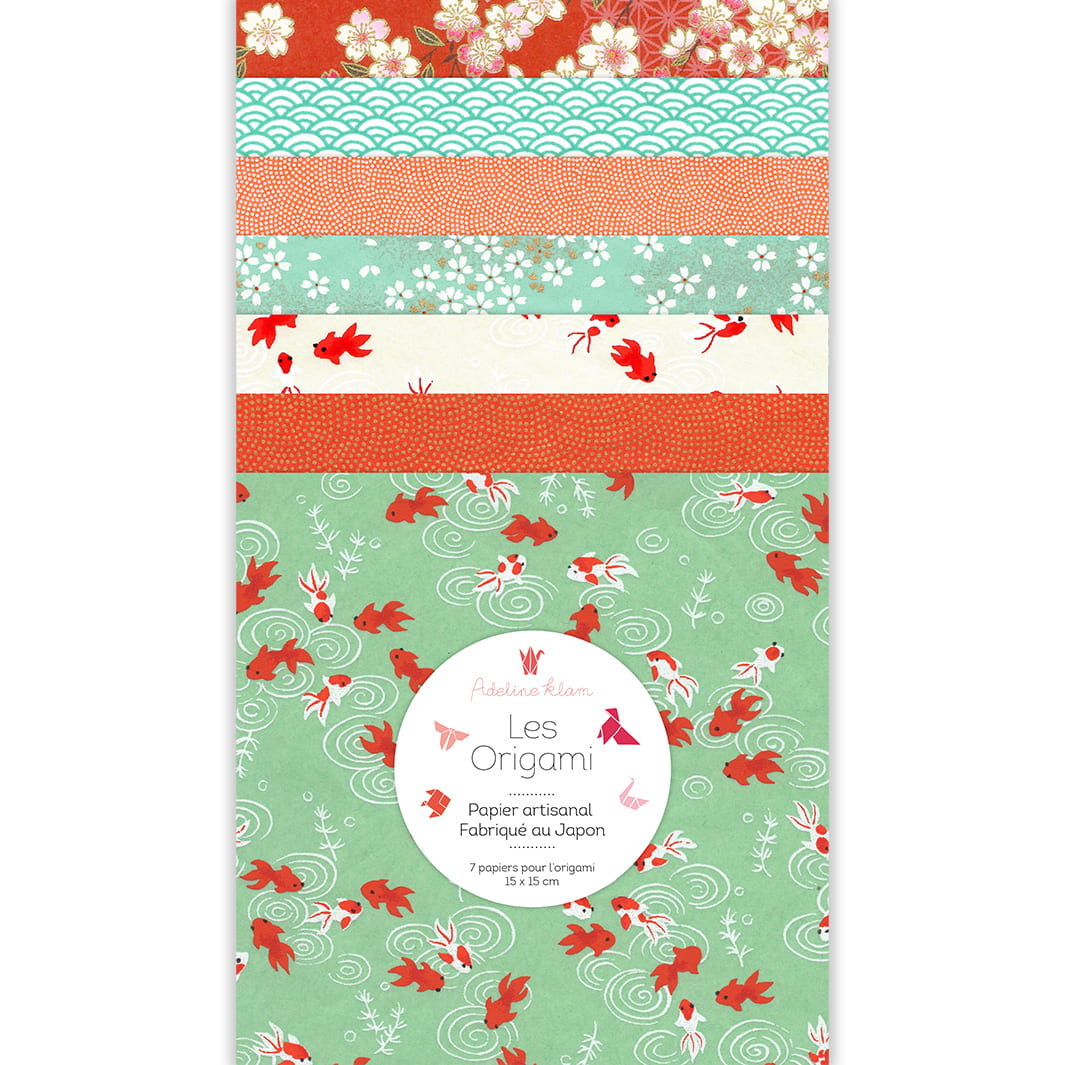 image packshot du set de 7 carrés de papiers japonais adeline klam de 15cm par 15cm dans les tons rouge orange, vert d'eau et blanc crème « koi » (E6) adeline klam (juin 2026)