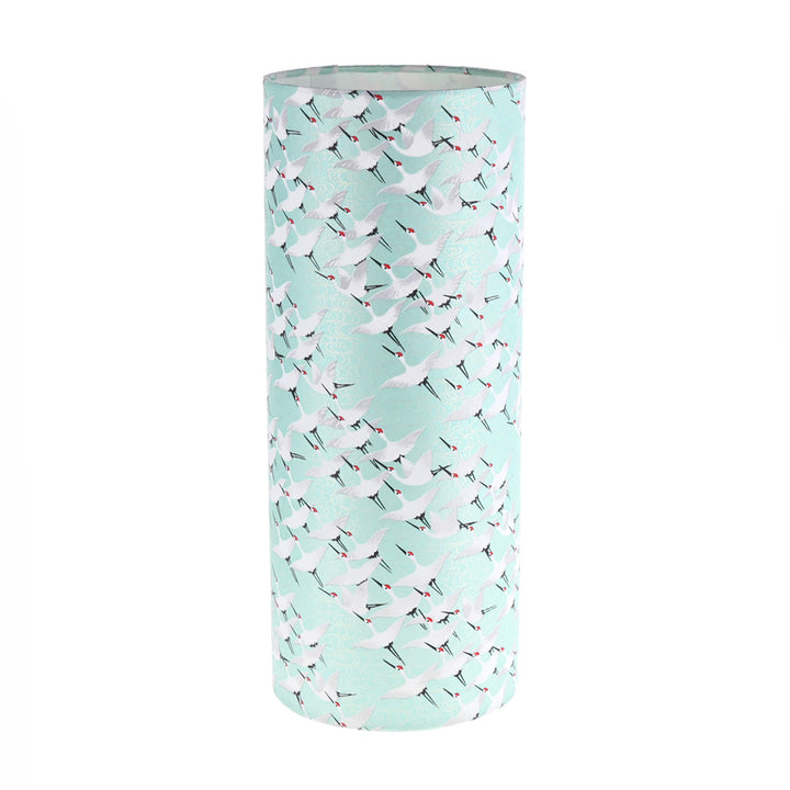 lampe japonaise à poser aux motifs d'envolée de grues blanches sur fond vert d'eau (M663) adeline klam