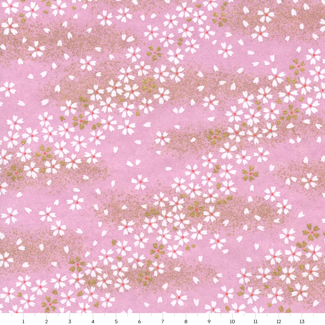 carré de 14cm par 14cm de papier japonais yuzen chiyogami aux motifs de fleurs au vent dans les tons rose mauve (M986) adeline klam