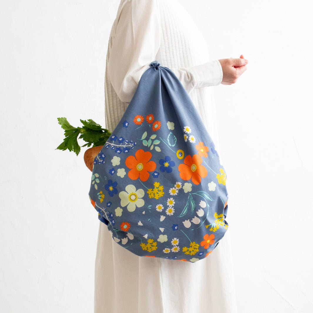 Furoshiki - Garden, Orage - Bleu Gris Foncé - Adeline Klam - 100 x 100cm