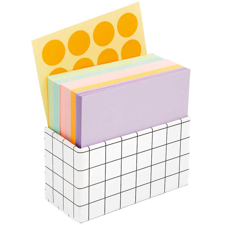 photo packshot du contenu du set de 400 papiers origami unis dans des tons multicolores pastels de 9cm par 9cm rico design