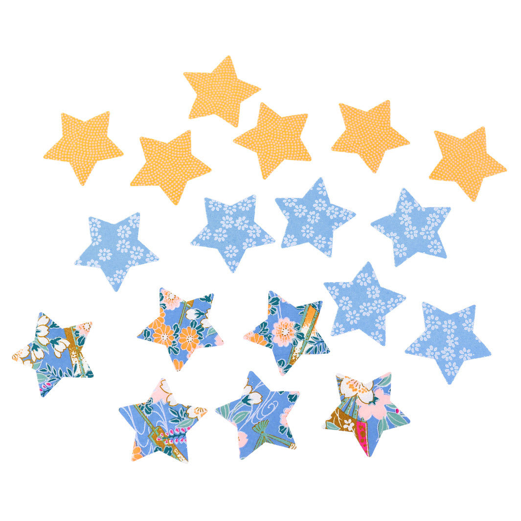photo packshot du lot de 18 stickers étoile en papier japonais adeline klam dans les tons bleu pervenche et jaune safran « comète »