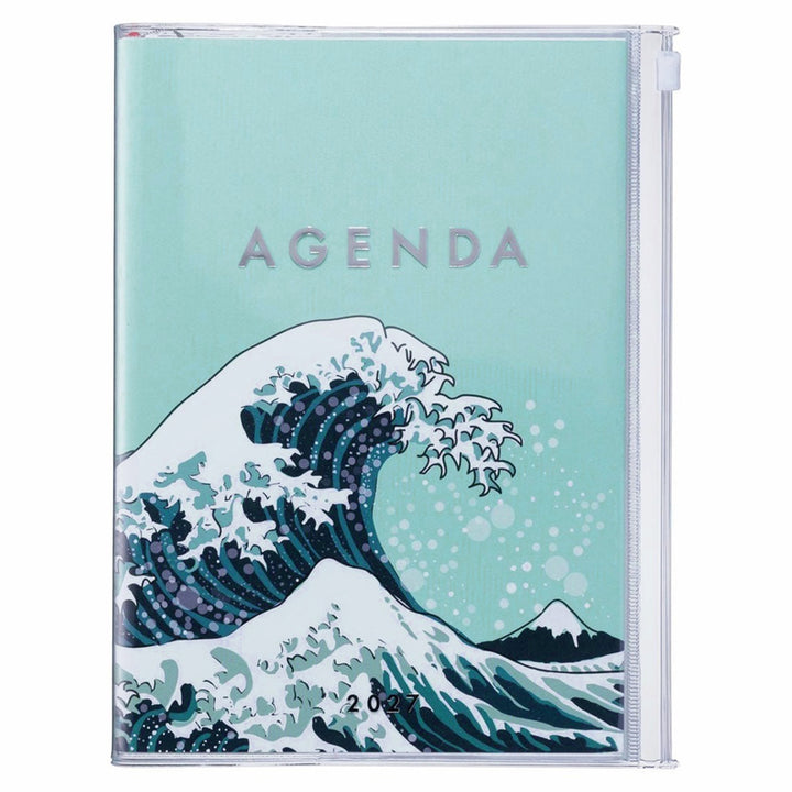 photo packshot de l'agenda 2026/2027 (16 mois) au format A5 de la marque mark's avec un motif de vague d'hokusai dans les tons vert d'eau 