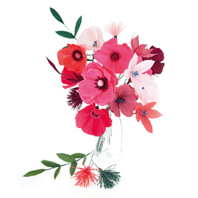 photo packshot du bouquet monté du kit bouquet de fleurs de en crépon dans les tons rose fuchsia, rose clair et moyen, lie de vin et bordeau « amour » adeline klam