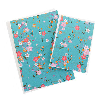 photo packshot de cartes doubles, petits et grands modèles, aux motifs fleuris turquoise adeline klam (M380)