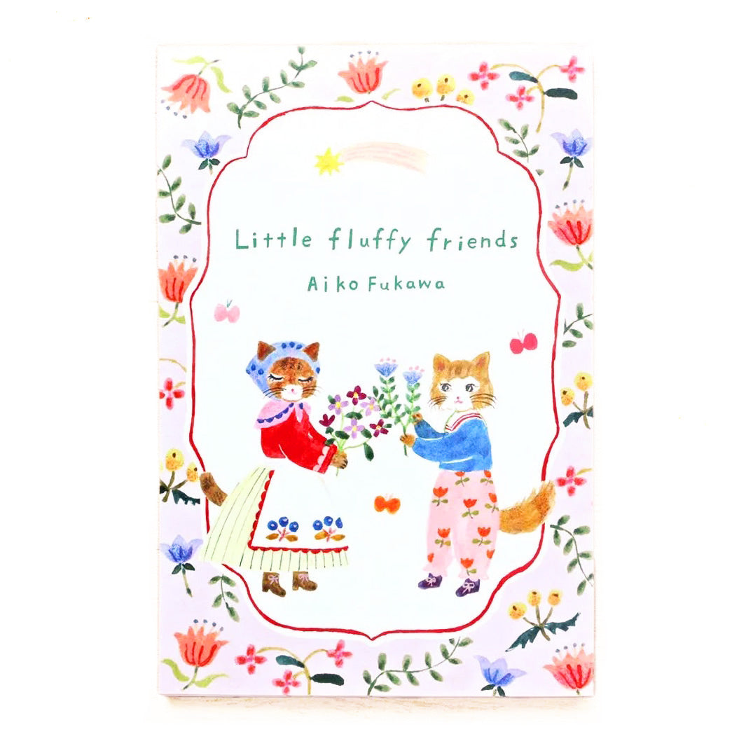 photo packshot de la couverture du bloc de cartes postales de 10 cartes et 5 motifs « little fluffy friends » par Aiko Fukawa pour Cozyca Products
