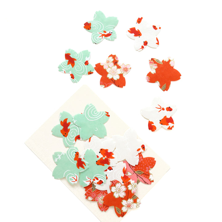 photo packshot du lot de 18 stickers sakura en papier japonais adeline klam dans les rouge orange, blanc crème et vert d'eau « koï »