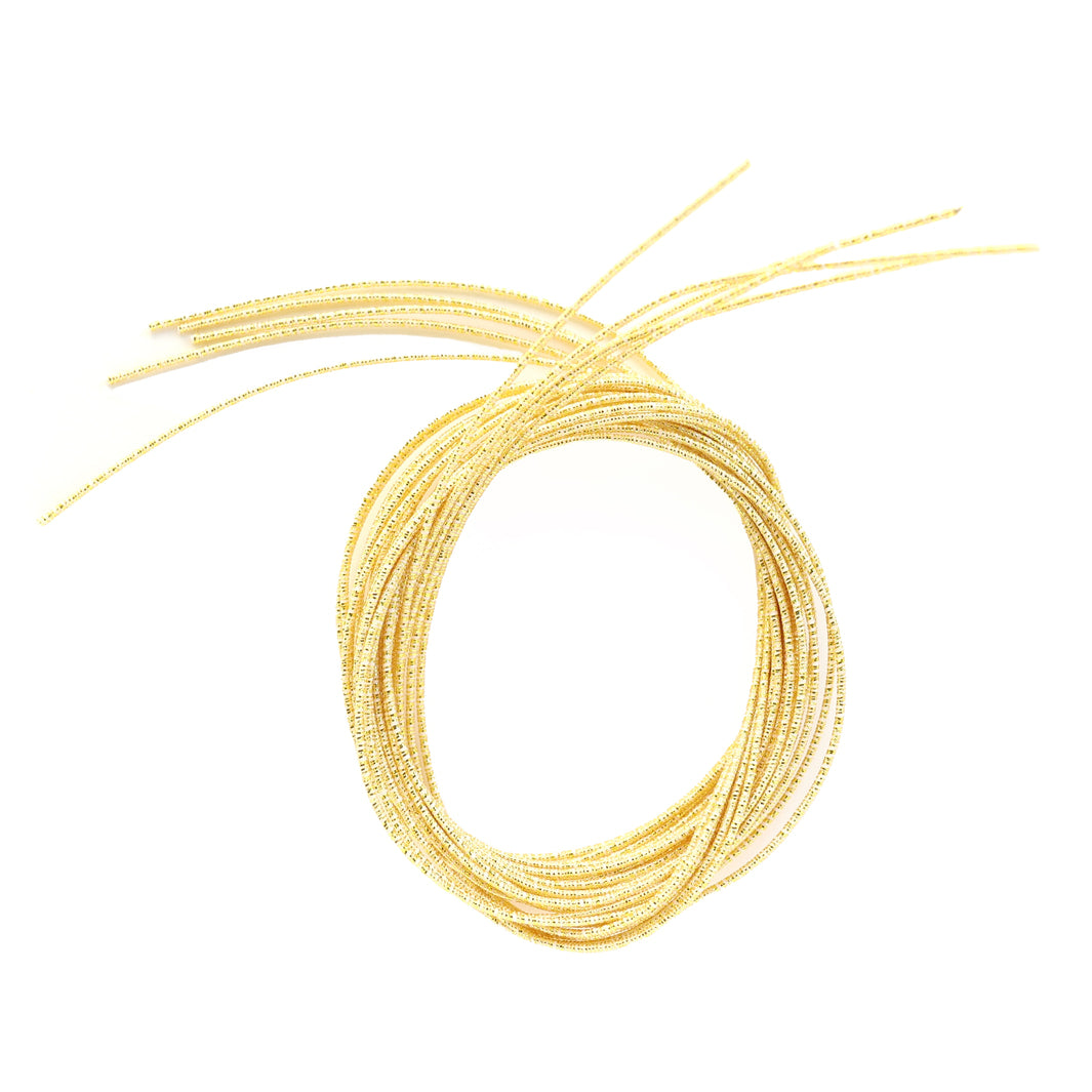 photo packshot du lot de 5 tiges souples en papier mizuhiki or jaune clair irisé