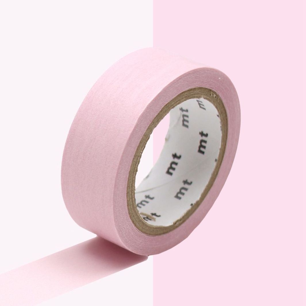 photo packshot du masking tape uni de couleur rose bébé de kamoi kakoshi