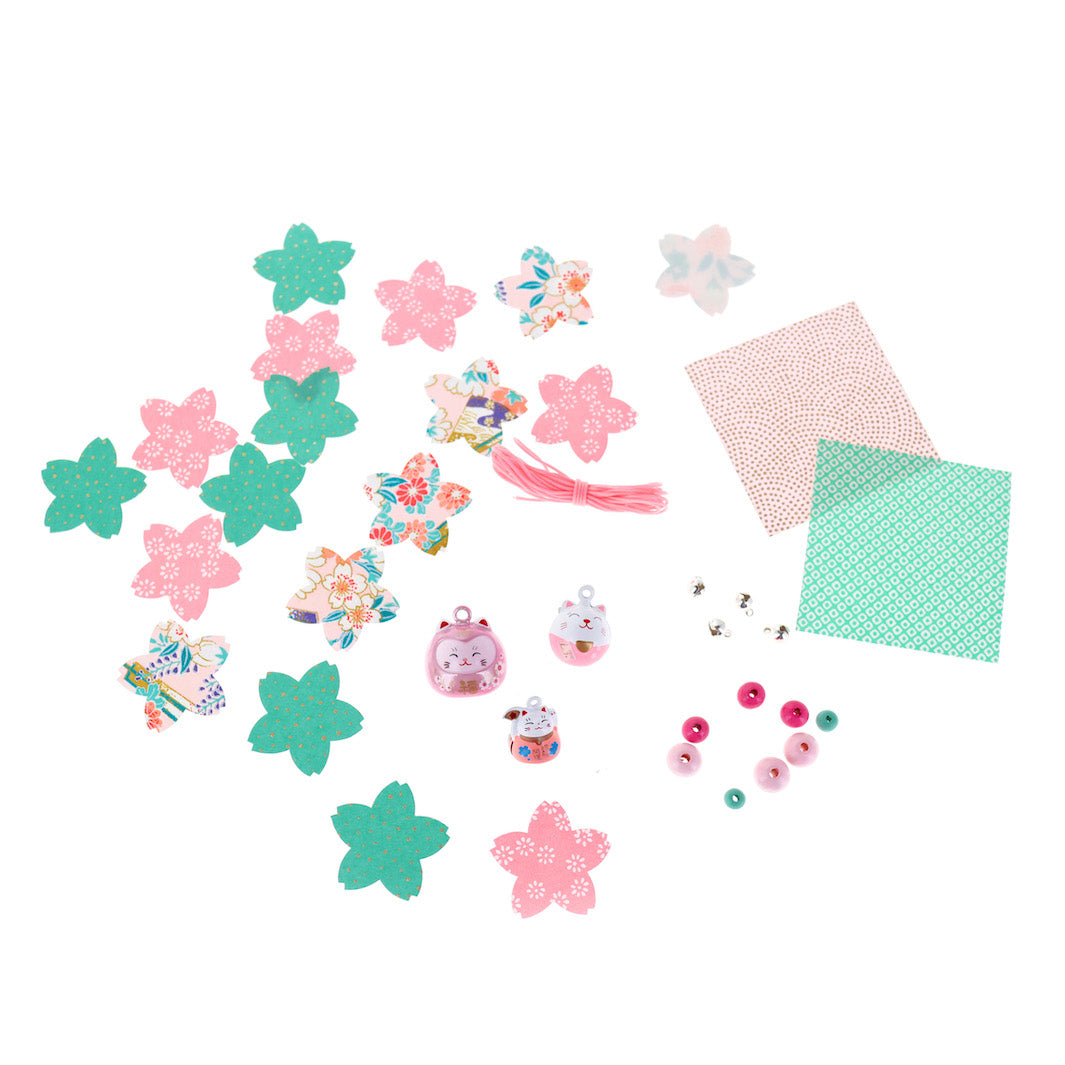 photo packshot du matériel du kit guirlande porte-bonheur rose clair et moyen, vert menthe « roudoudou » adeline klam