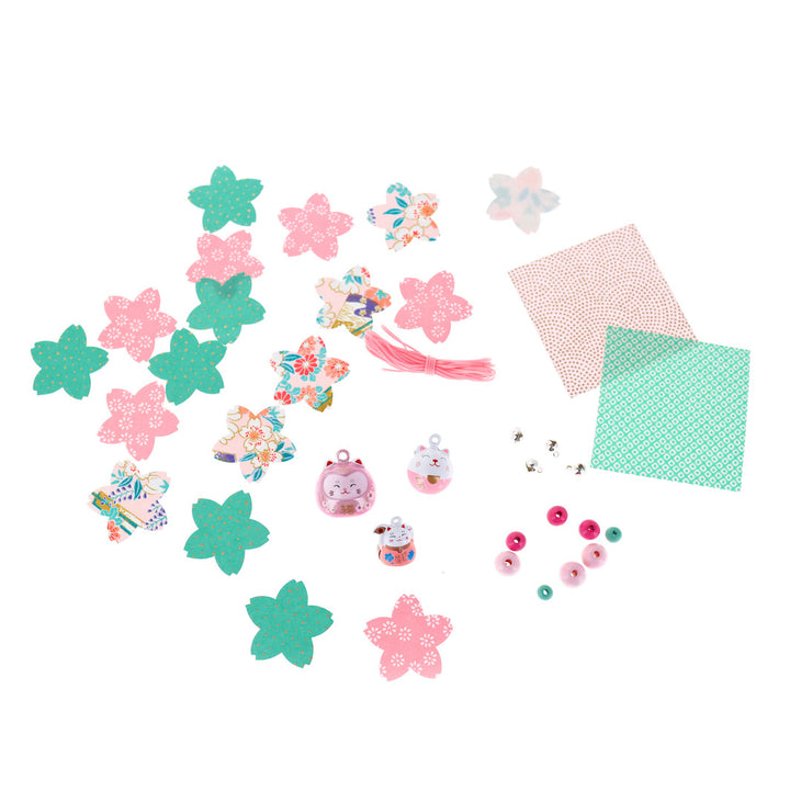 photo packshot du matériel du kit guirlande porte-bonheur rose clair et moyen, vert menthe « roudoudou » adeline klam