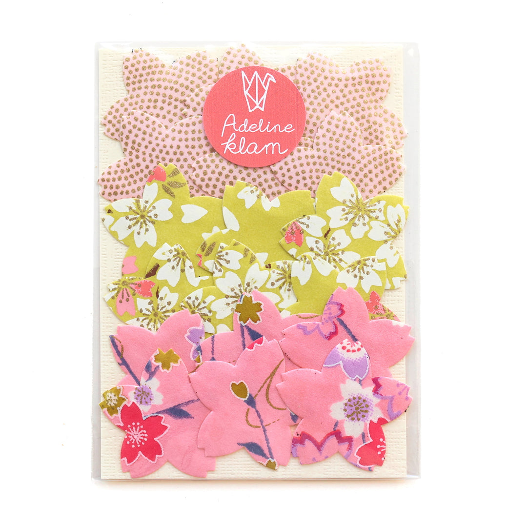 photo packshot du packaging du lot de 18 stickers sakura en papier japonais adeline klam dans les tons rose clair, jaune acidulé et rose moyen « iris »