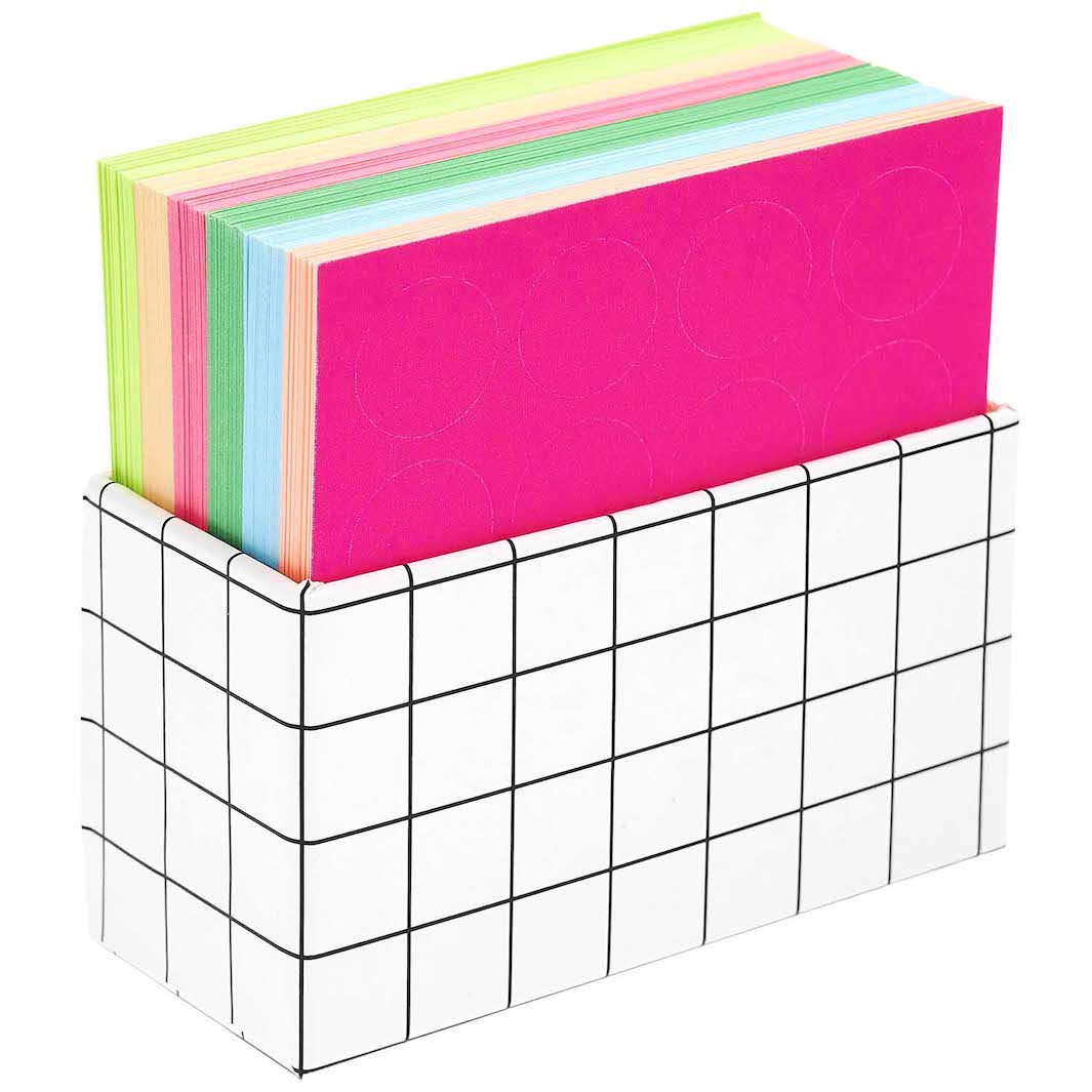 photo packshot du packaging du set de 400 papiers origami unis dans des tons multicolores vifs de 9cm par 9cm rico design