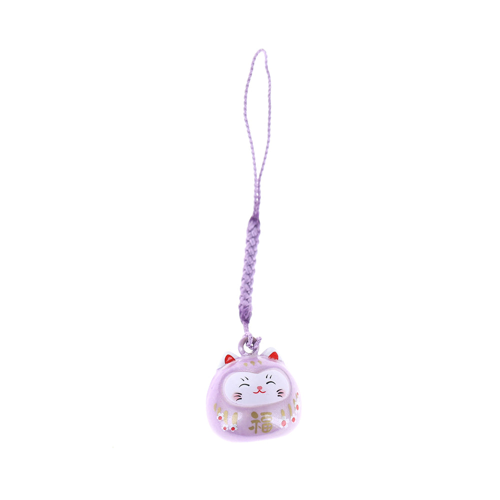 photo packshot d'un porte-clefs en forme de daruma et de chat de couleur violet lilas nacré
