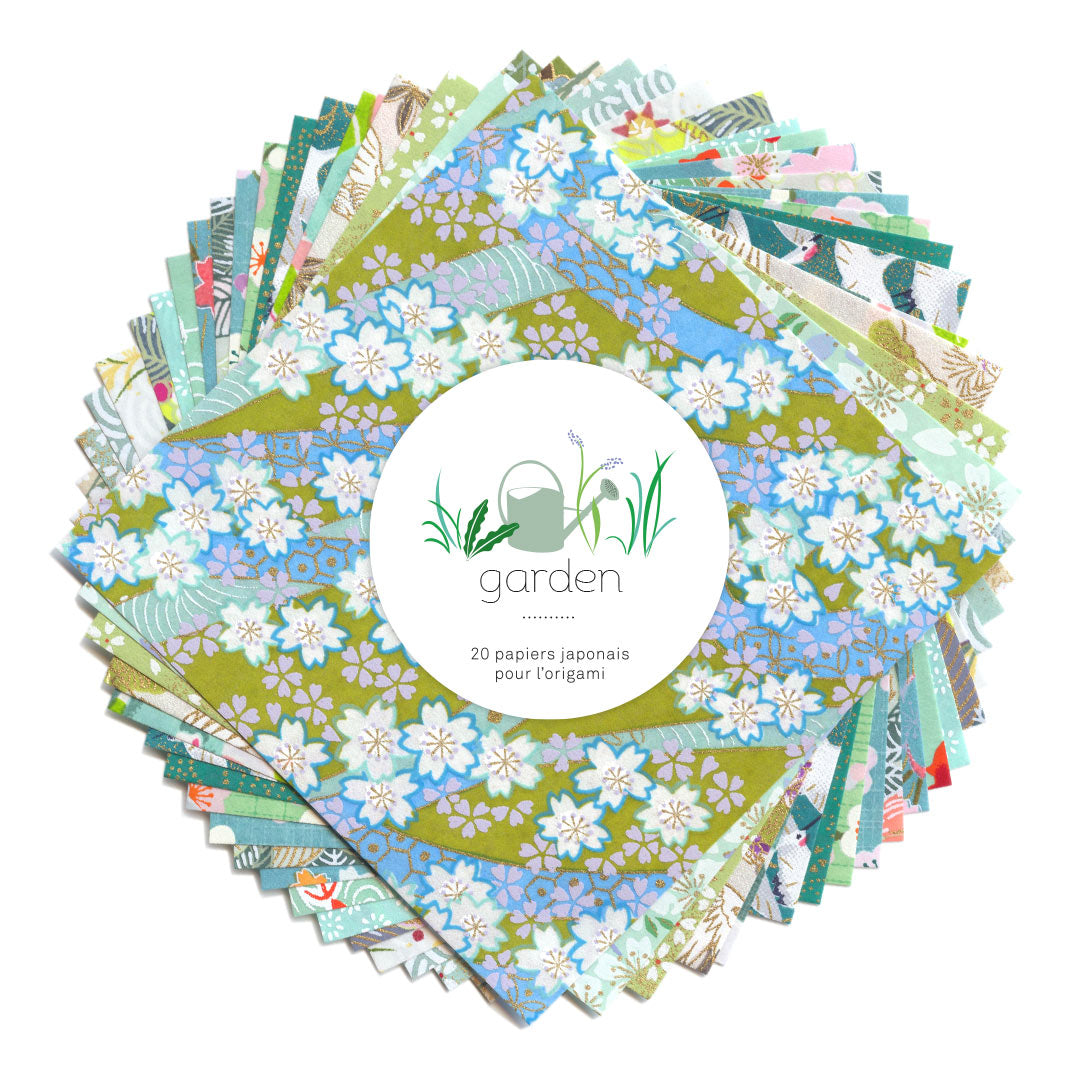 photo packshot du set de 7 carrés de papiers japonais adeline klam de 12cm par 12cm dans les tons vert clair et foncé, vert d'eau et menthe et bleu turquoise « garden »