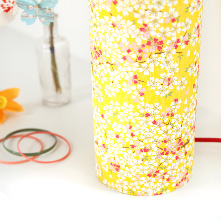 Lampe Japonaise à Poser - Fleurs de Cerisier - Jaune - M364