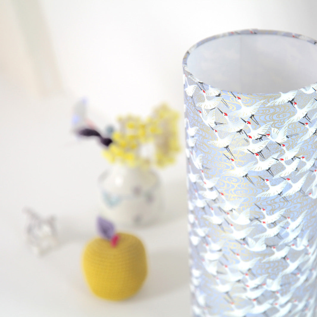 Lampe japonaise à poser - Envolée Grues - Bleu Lavande - M388