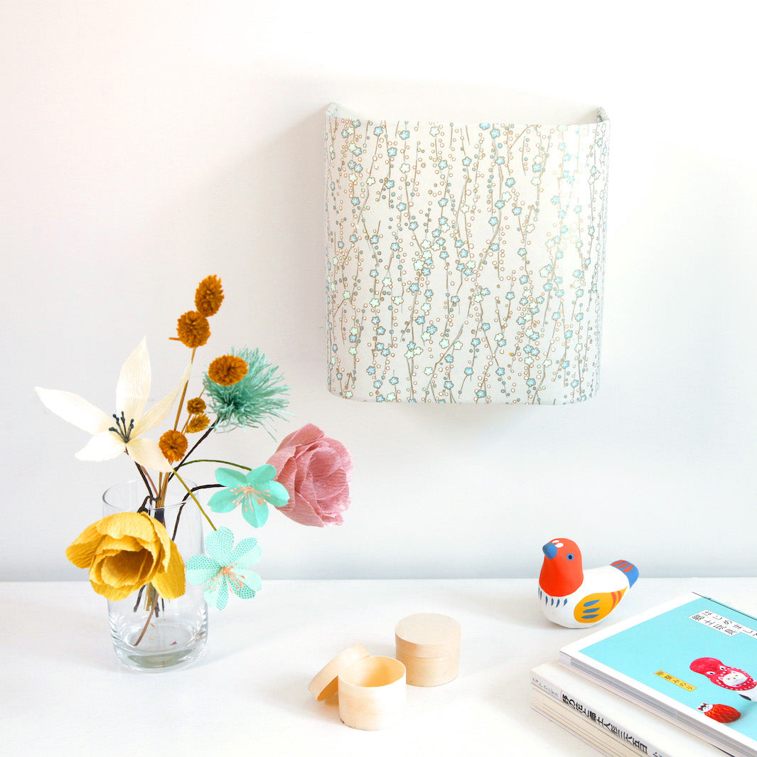 Applique murale japonaise - Branche en Fleurs - Gris Perle - M571