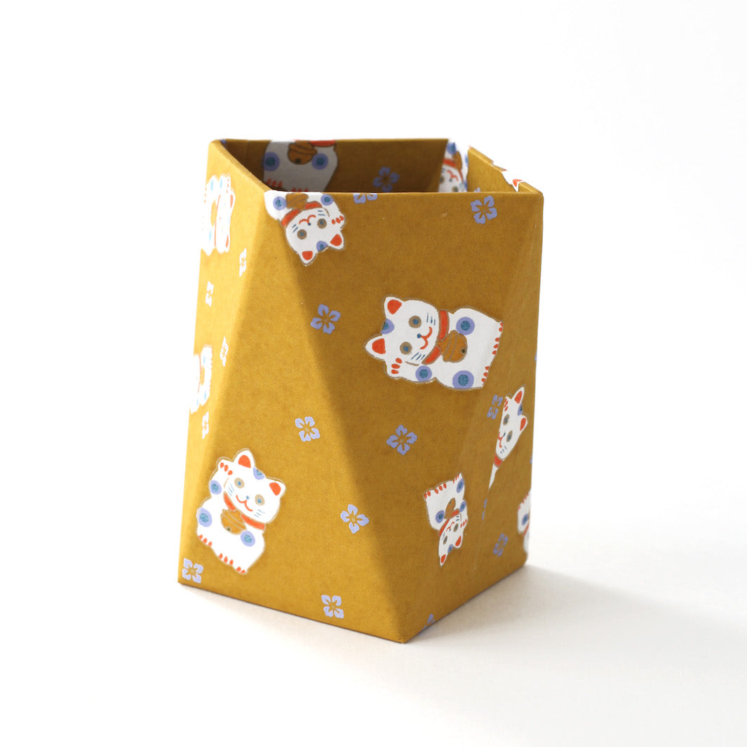Pot à crayons prisme - Maneki Neko - Moutarde, Lilas et Corail - M845