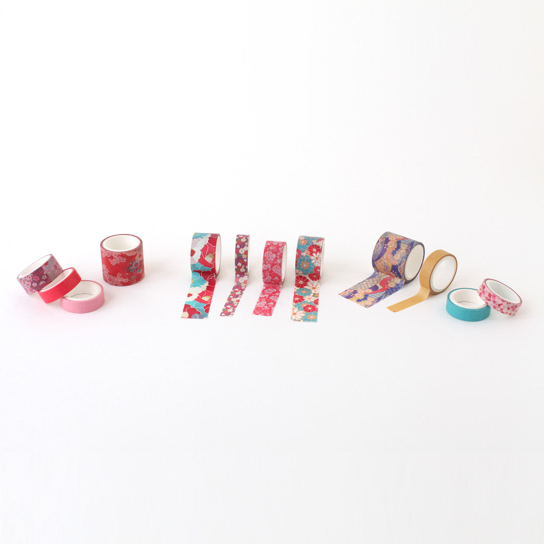 Coffret de 12 masking tapes aux motifs et tailles variés - Rouge