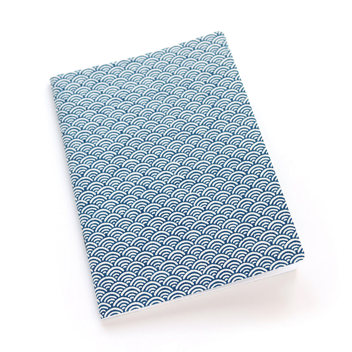 Papier Japonais - Vagues Inversées - Bleu Marine et Blanc - M891