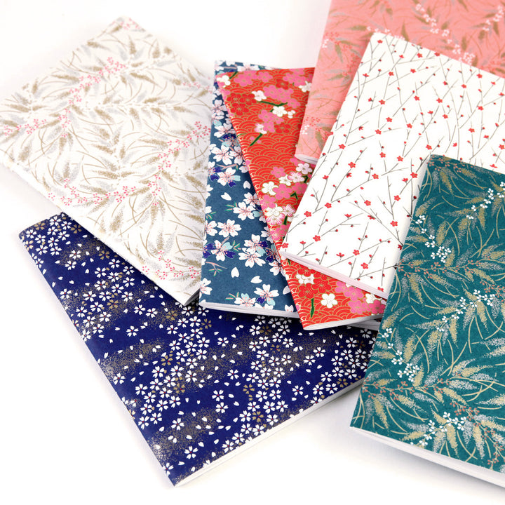 Carnet Papier Japonais - Fleurs de Prunier et Vagues Graphiques - Rouge, Rose et Doré - M919