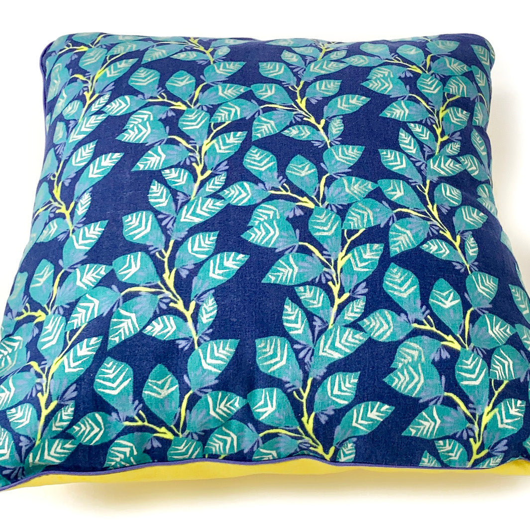 Grand Coussin Carré en Tissu - Gros Branchages et Uni - Bleu, Vert et Jaune