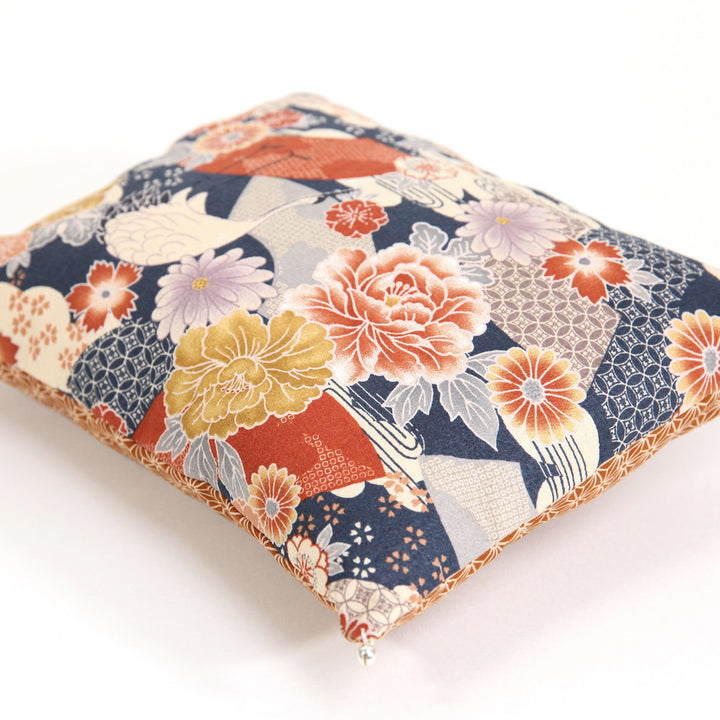 Coussin en Tissus Japonais - Grues, Camélias et Étoiles - Bleu Marine et Brique
