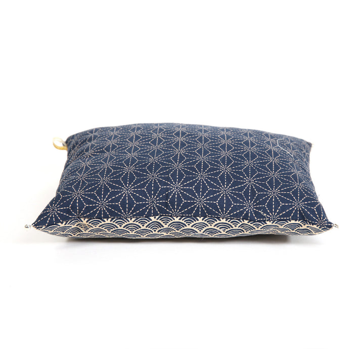 Coussin en Tissus Japonais - Étoiles et Vagues - Bleu Marine et Beige