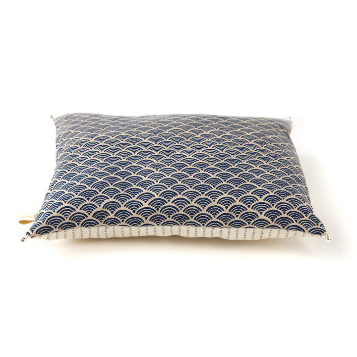 Coussin en Tissus Japonais - Éventails et Vagues - Beige et Bleu Marine