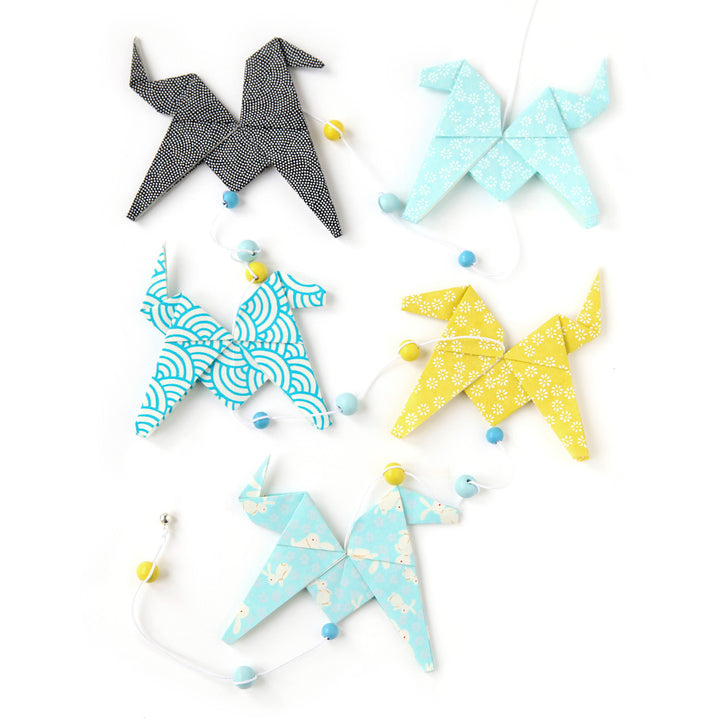 Guirlande de Chevaux en Origami - Bleu, Noir et Vert Acidulé - CH7