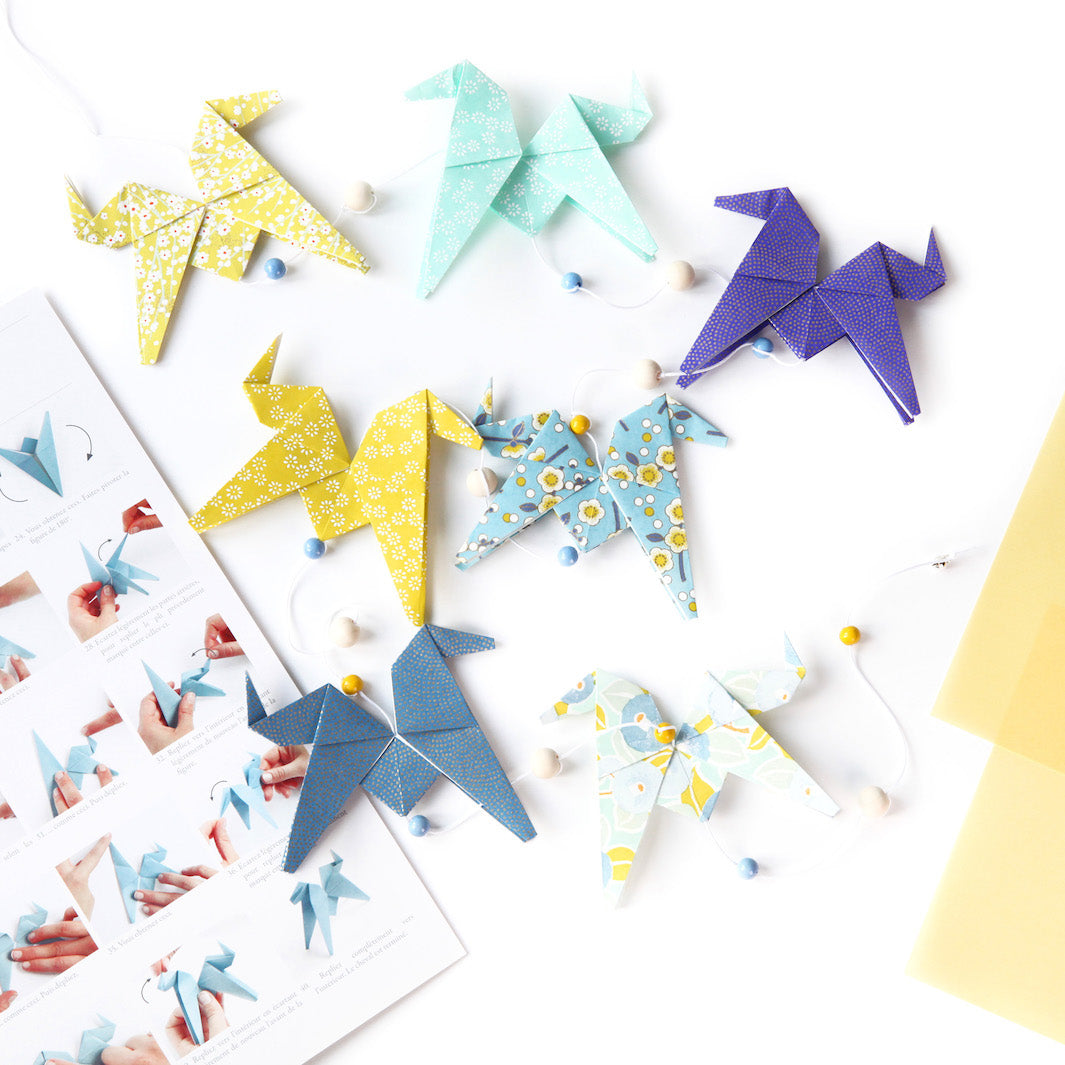 Kit Guirlande de Chevaux en origami - Bleu, Vert d'Eau et Jaune Acidulé  - Gai Pinson - G4