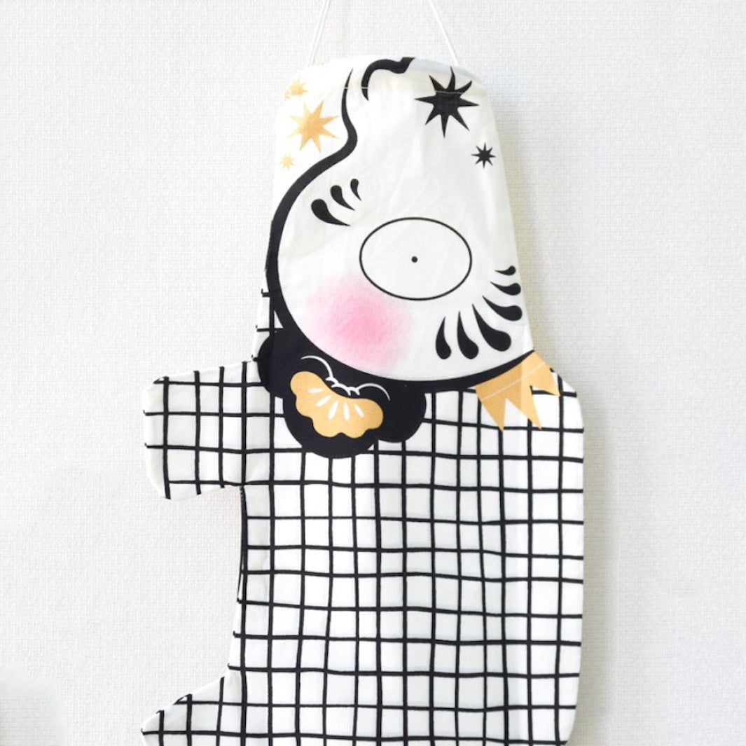 Koinobori Madame Mo - Black & White - S