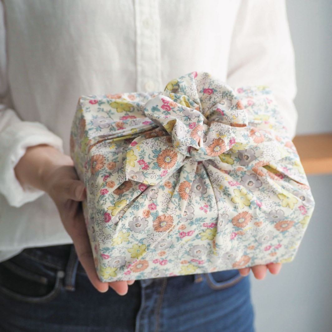 Furoshiki - Liberty, Jaune, Orange et Rose - Cohare - 45x45cm et 70x70cm