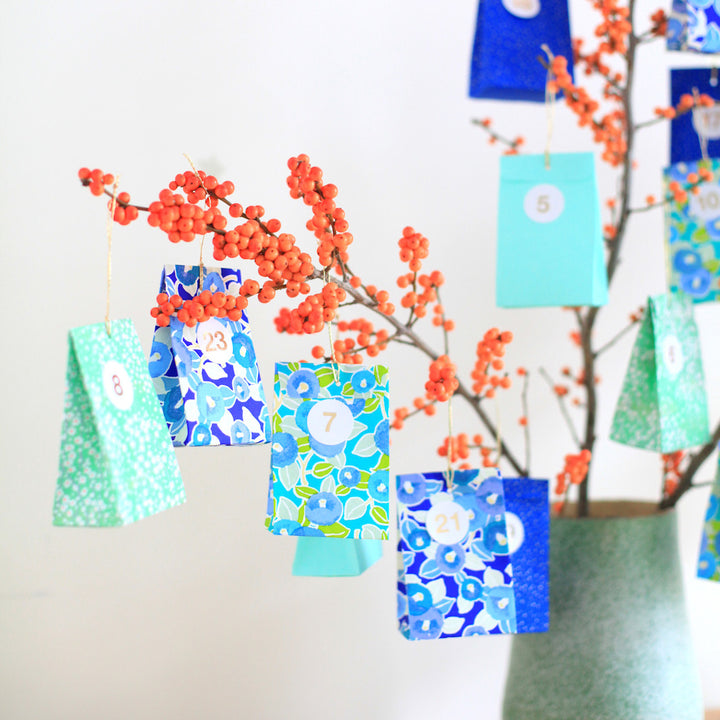 4 Planches de 24 stickers - Calendrier de l'Avent - Blanc