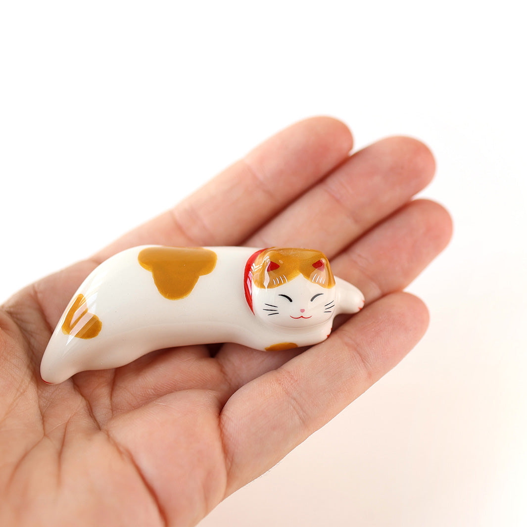 Chat Long sur le Ventre - Porte-Baguettes - Moucheté, Roux